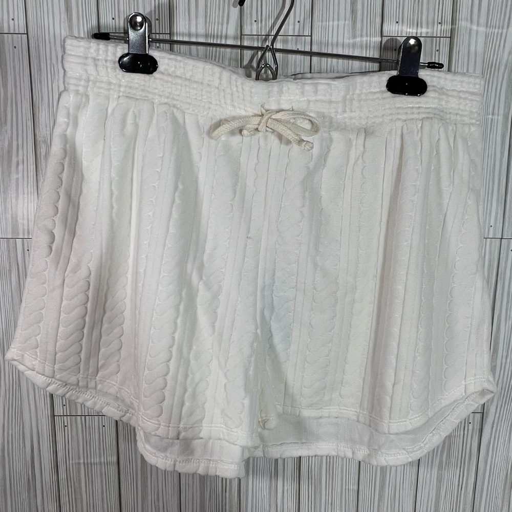 SHORE WHITE VELOUR SHORTS